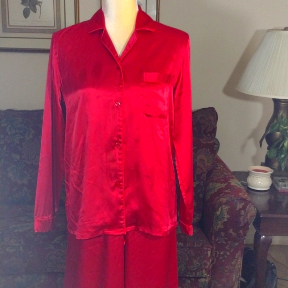 Victoria's Secret Angel Satin Pajamas, XS
